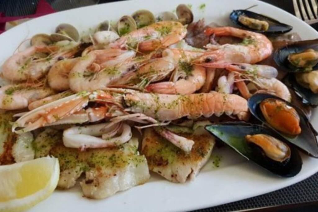 דירות Salobreña El Penon Idilico Piso A Pie De Playa מראה חיצוני תמונה